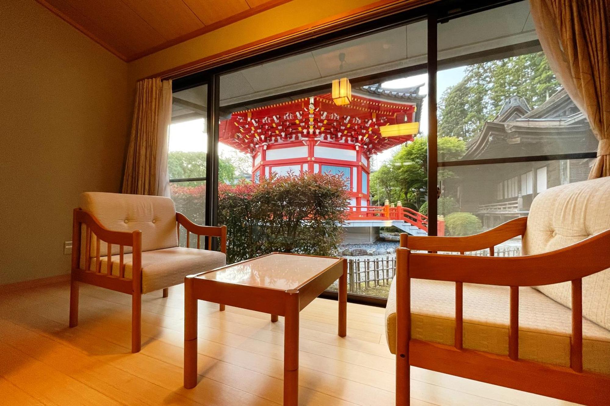 Отель Koyasan Shukubo Fugenin Экстерьер фото